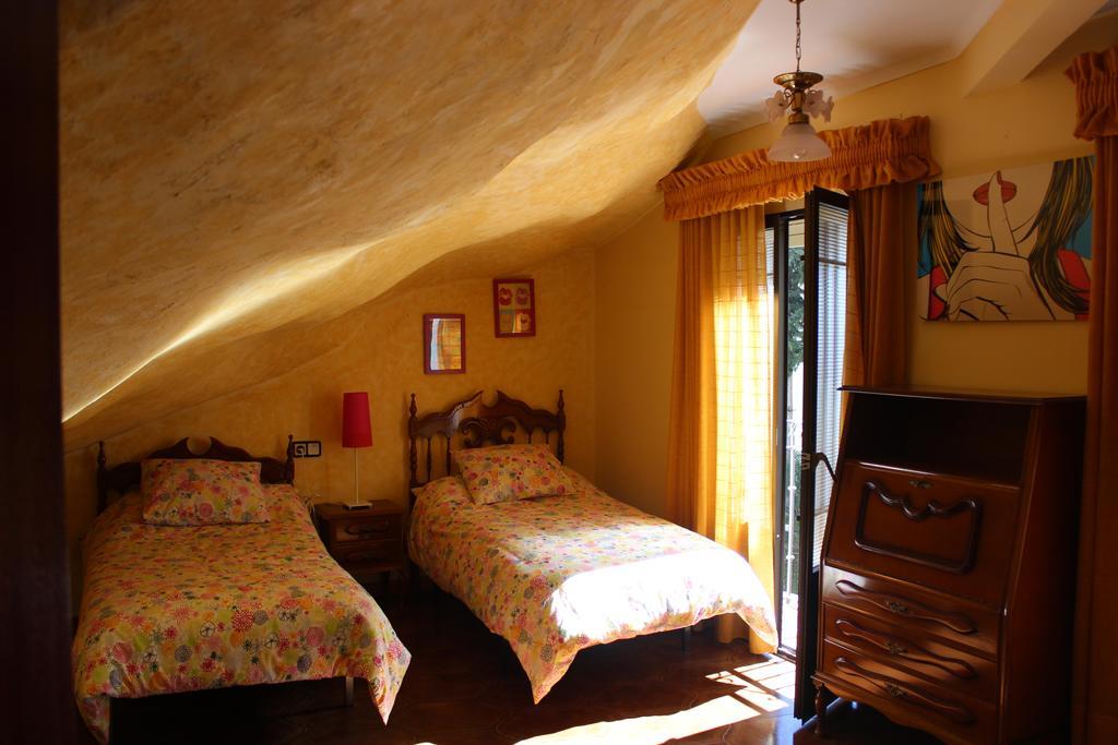 Casa Rural Cuevas Del Sol Setenil De Las Bodegas Pokoj fotografie
