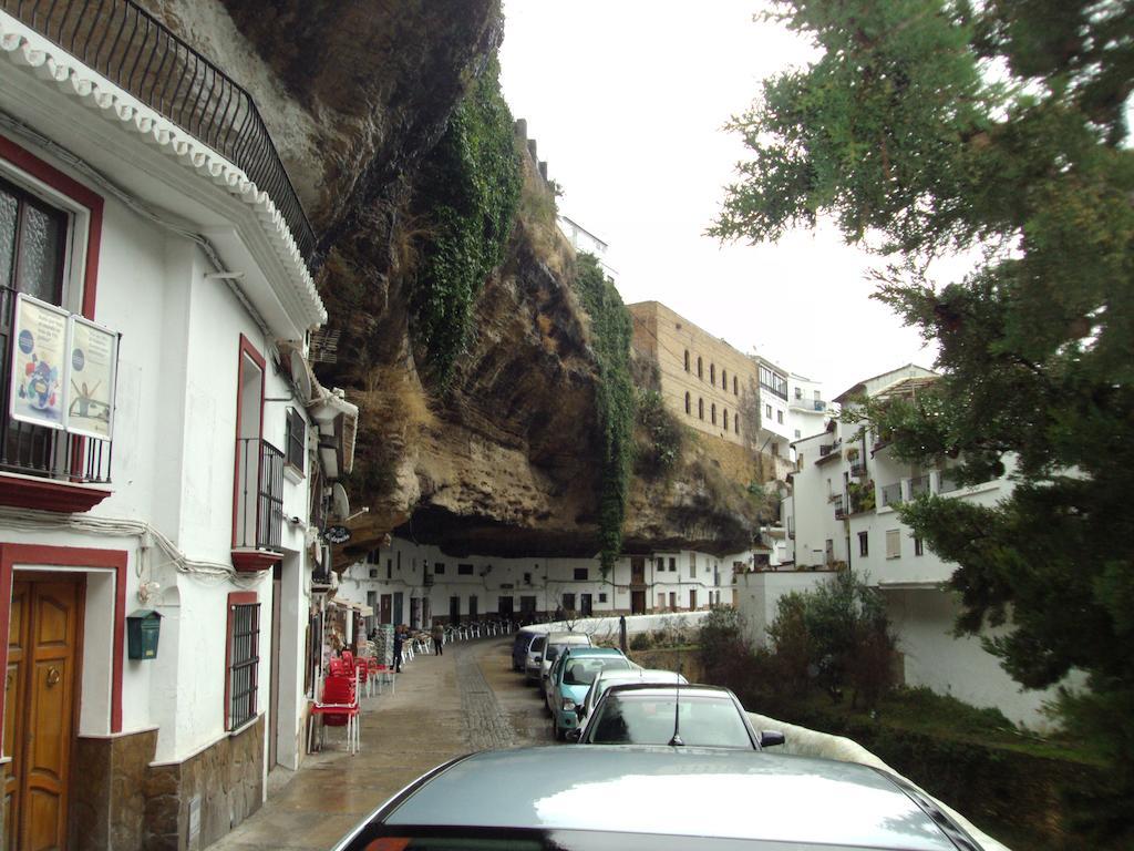 Casa Rural Cuevas Del Sol Setenil De Las Bodegas Exteriér fotografie
